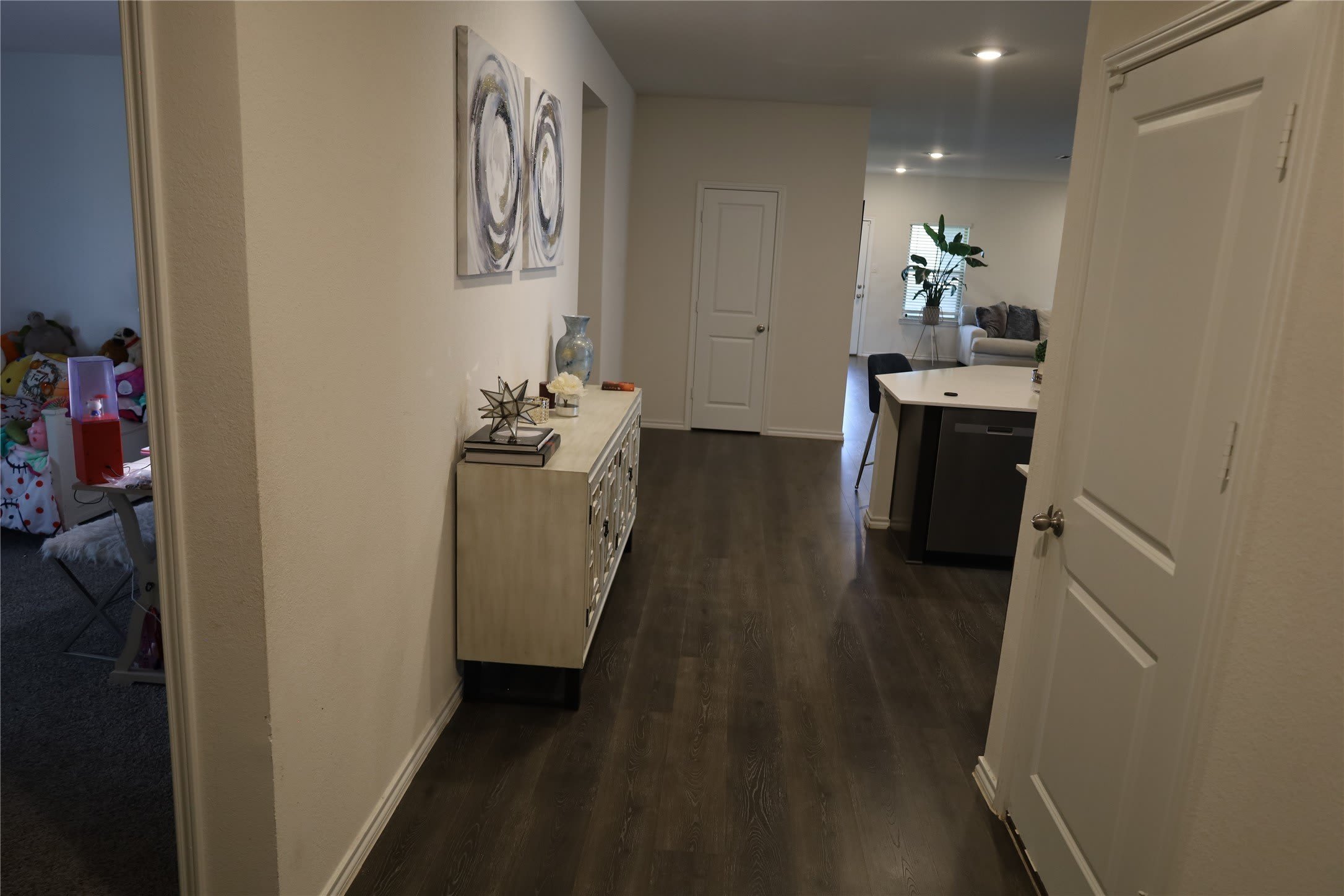 2908 Roper Street – photo 4