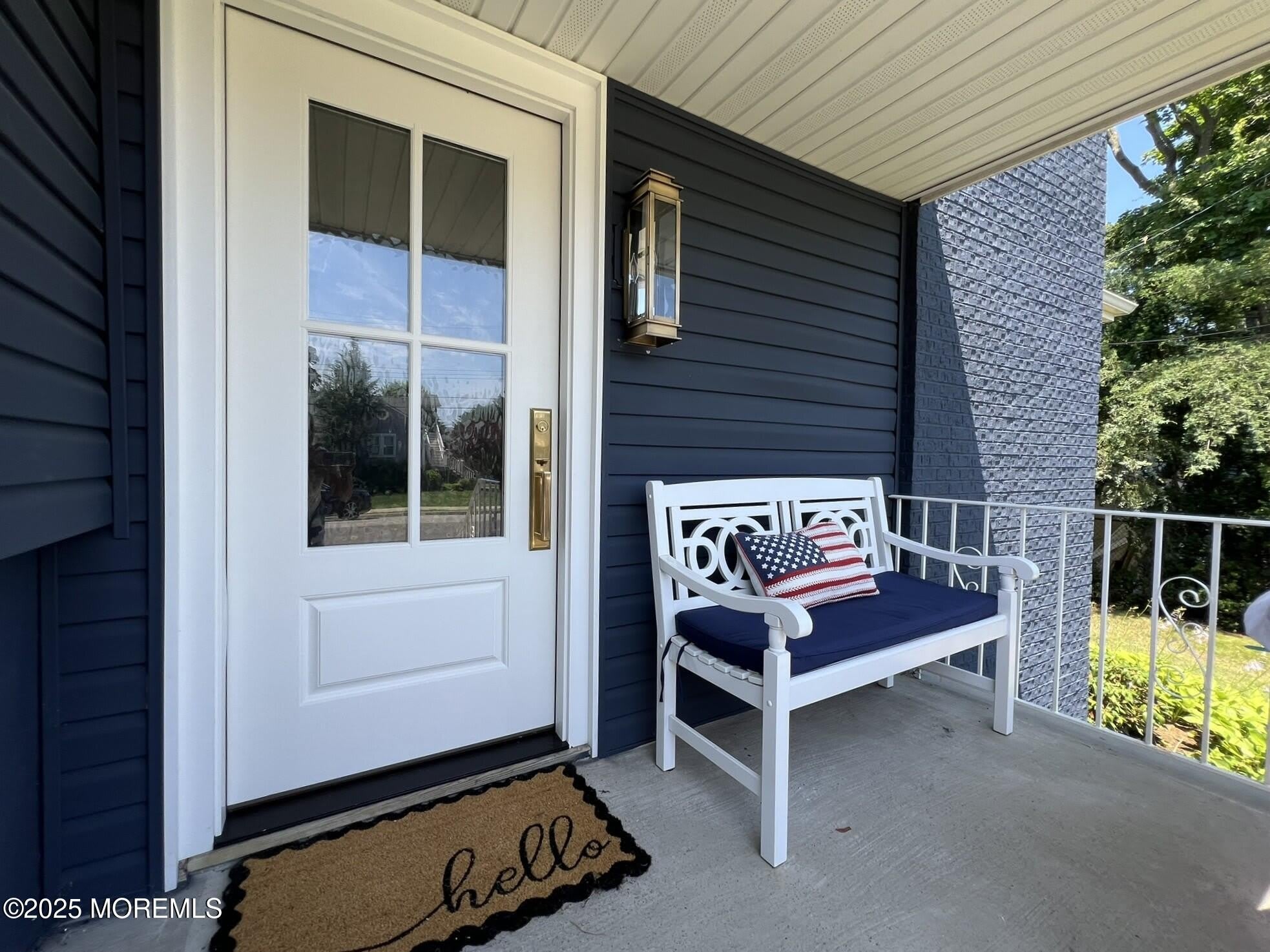 370 Macarthur Avenue – photo 2