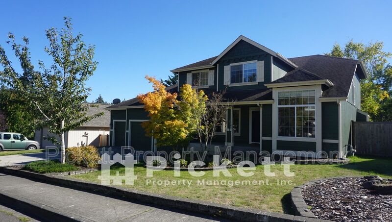 2037 Ne Gustaf St – photo 2
