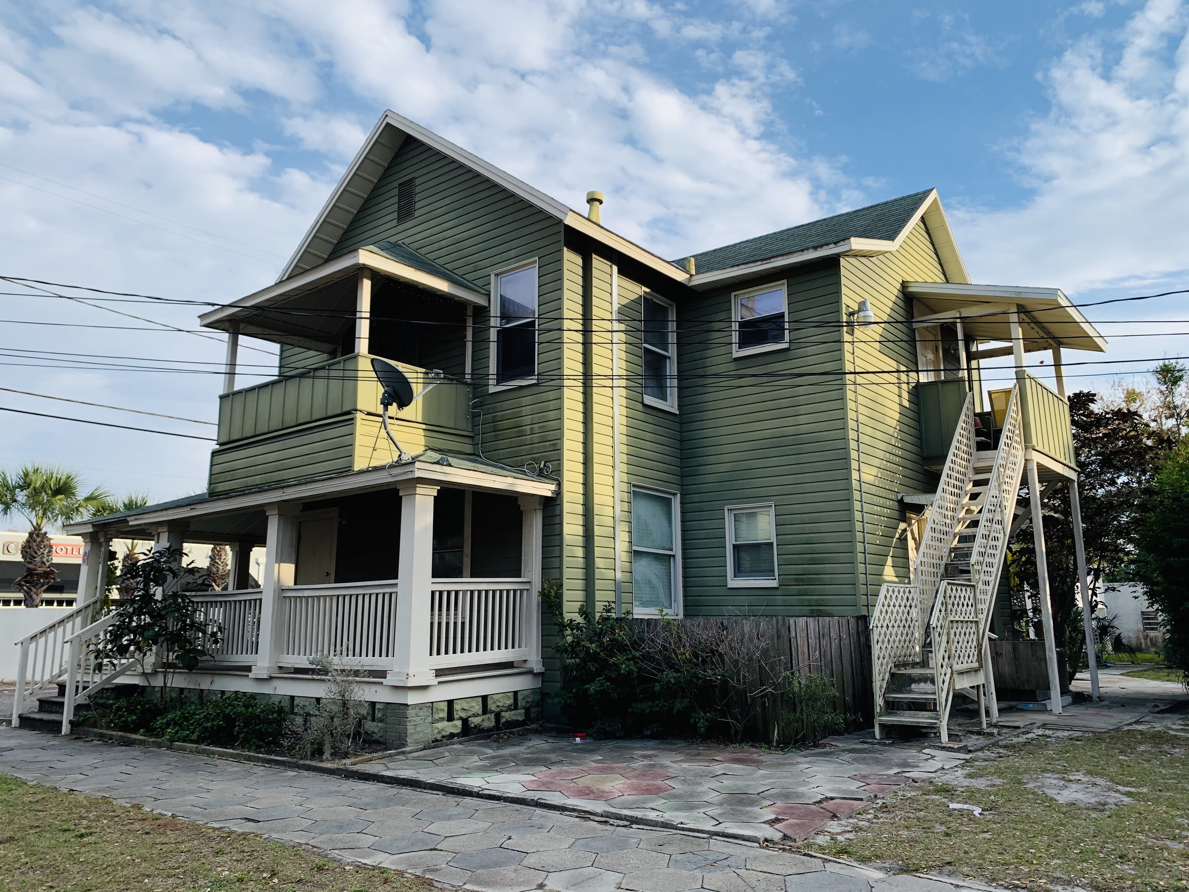432 8th Ave N # 2 – photo 2
