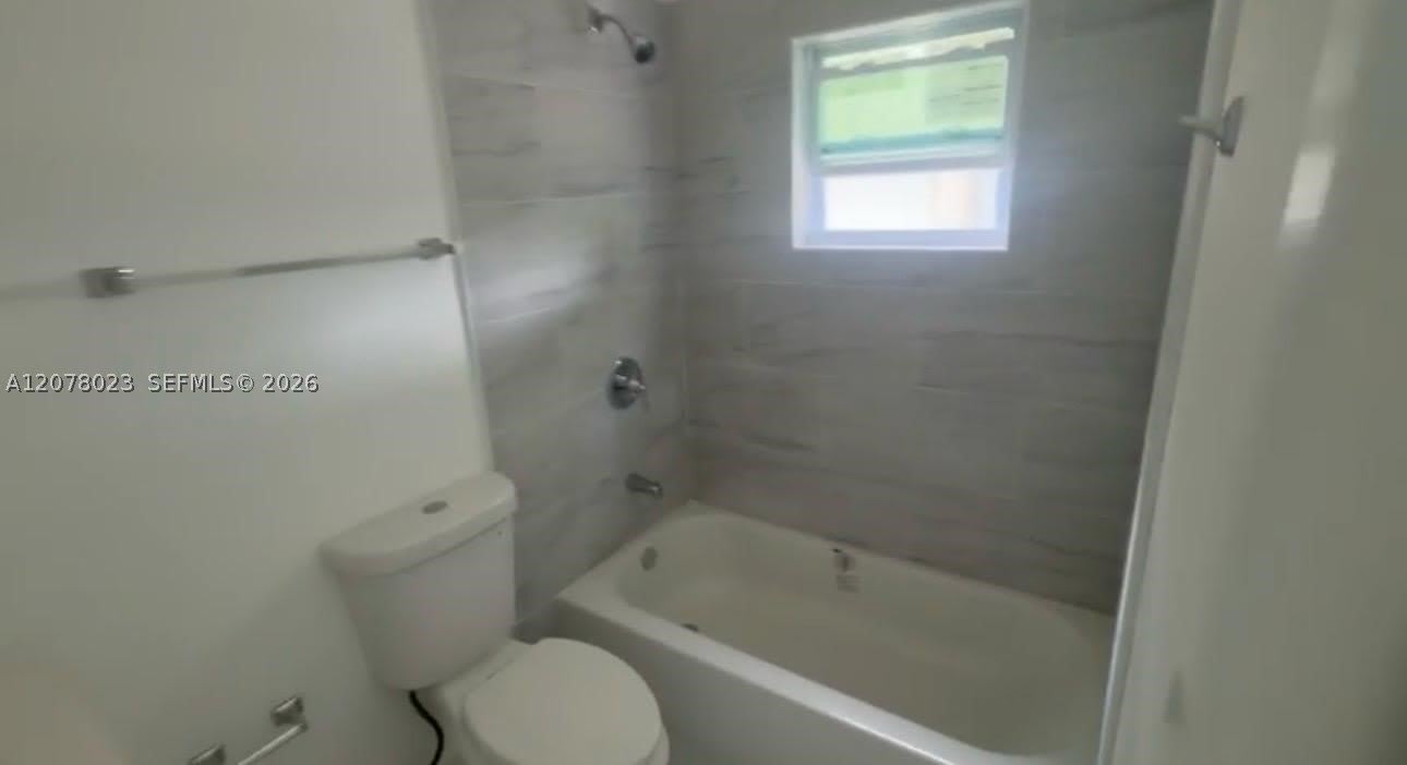 1710 SOUTH AVE – photo 5