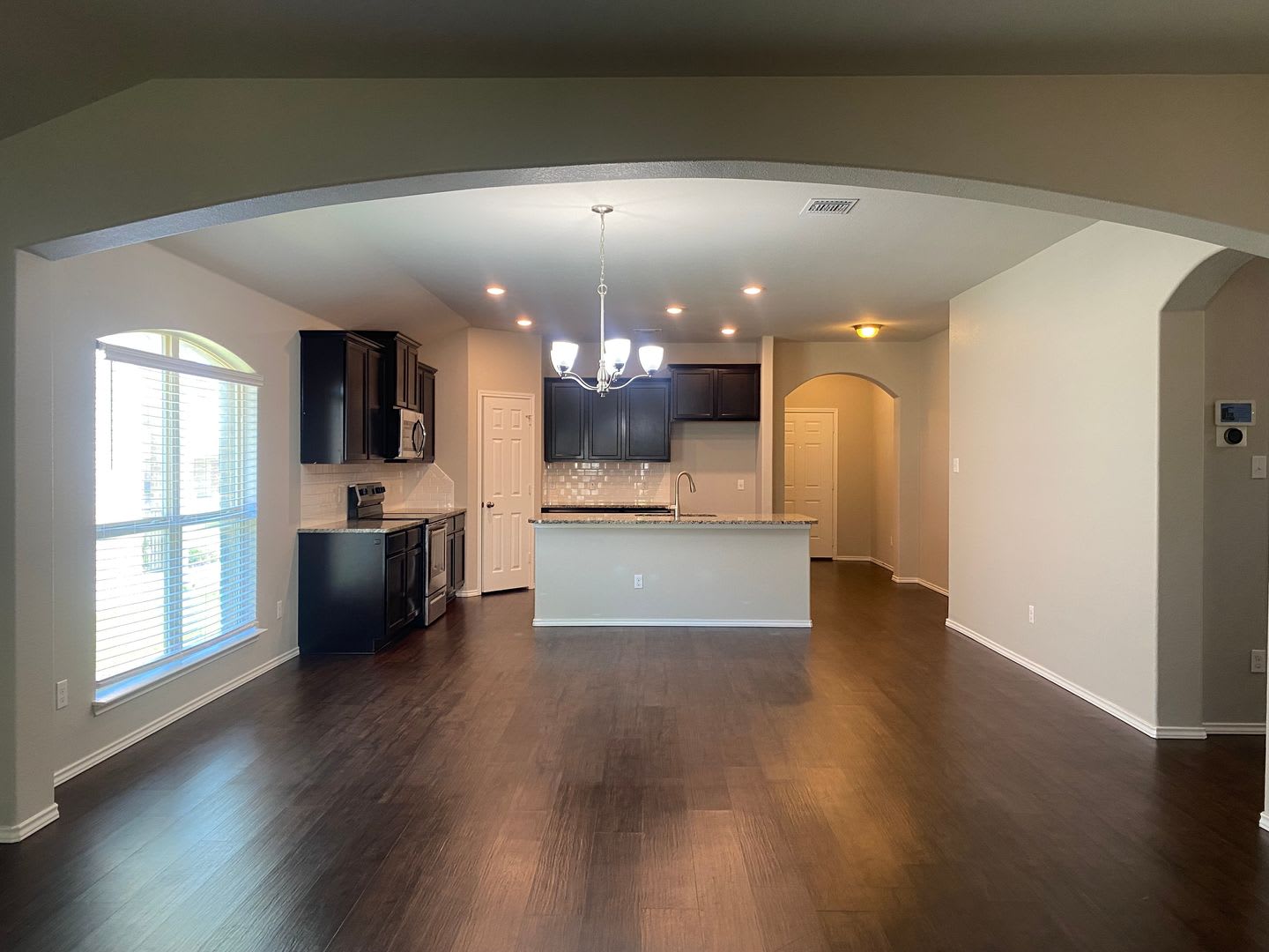 3 BEDROOM ACADEMY ISD – photo 3