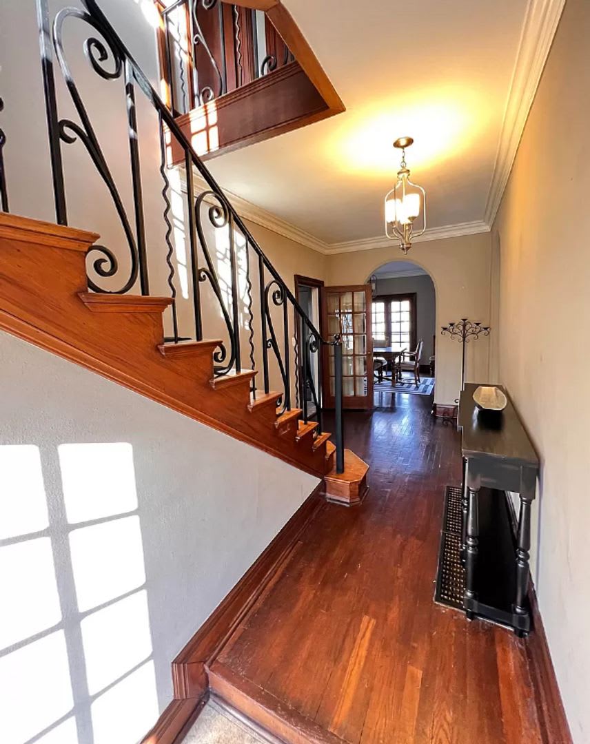 Large 3 Bedroom Home! – photo 2