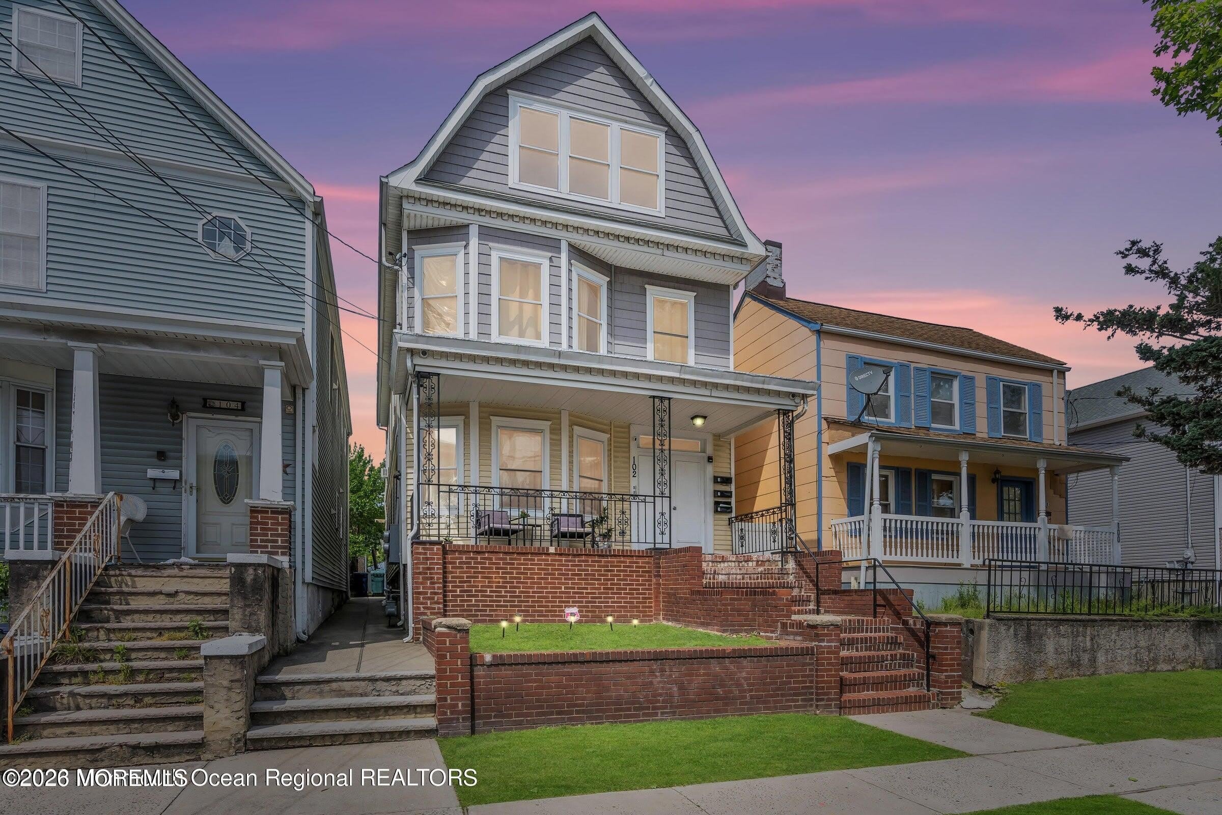 102 Broad Street – photo 1