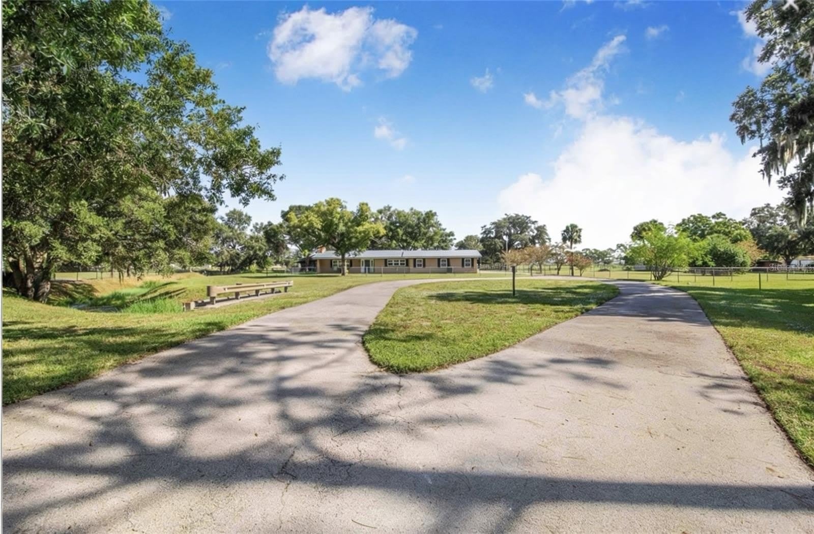 4854 E HINSON Avenue – photo 4