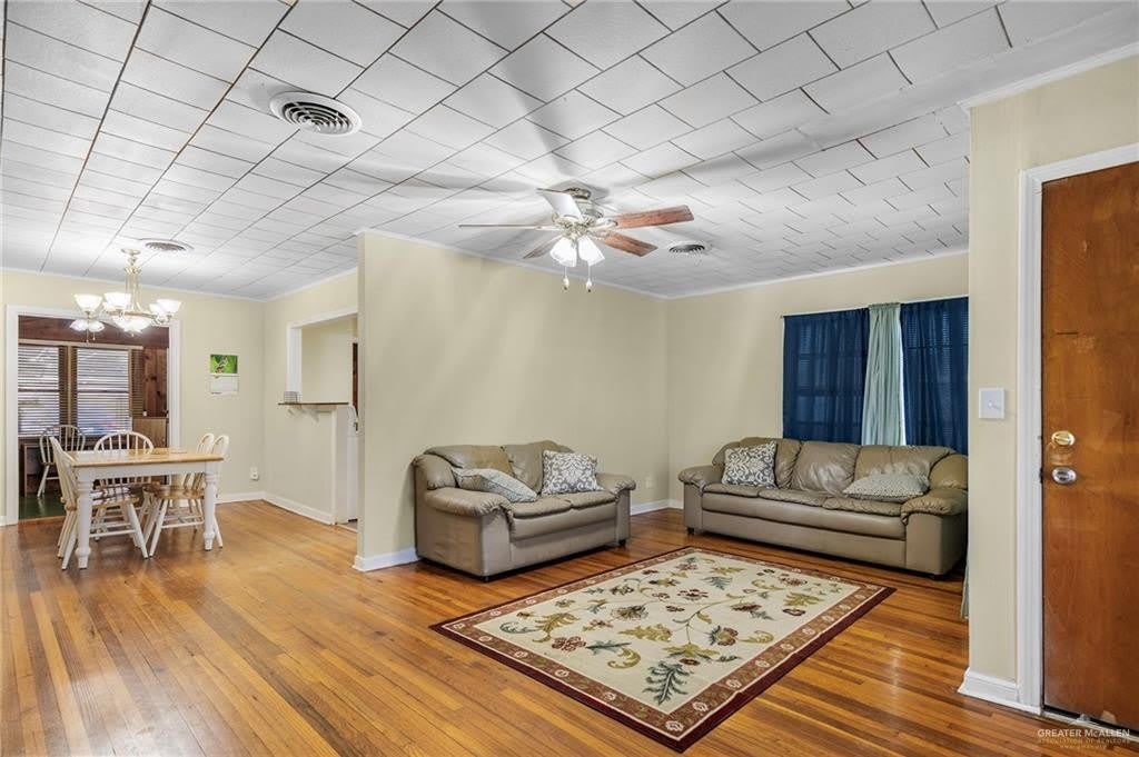 518 E Kelly Avenue – photo 3