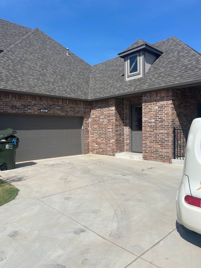 3 Bed 2 5 Bath Home In Sought After Gated Community In Nw Norman – photo 1