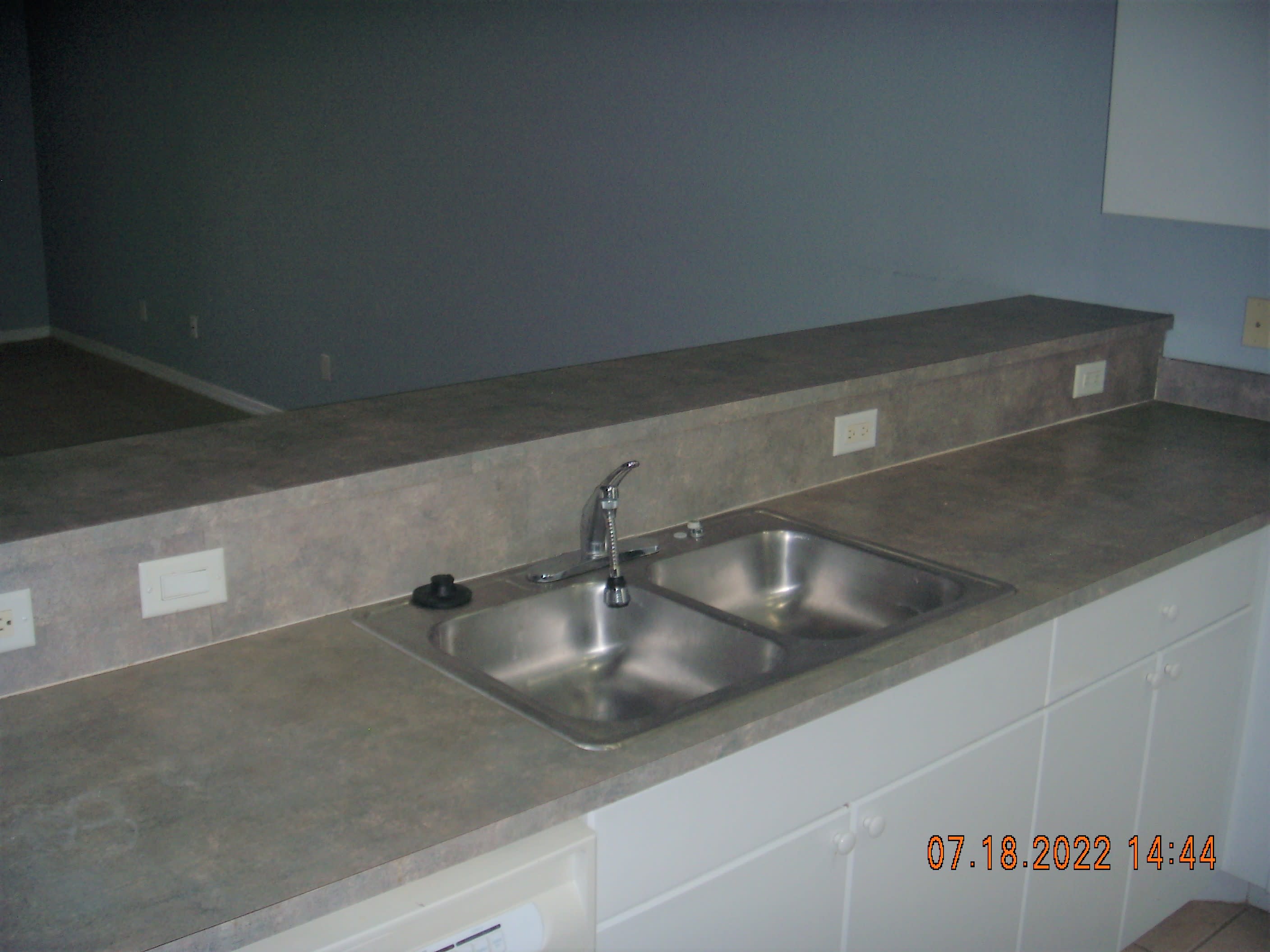 522 NE 24th Pl – photo 5