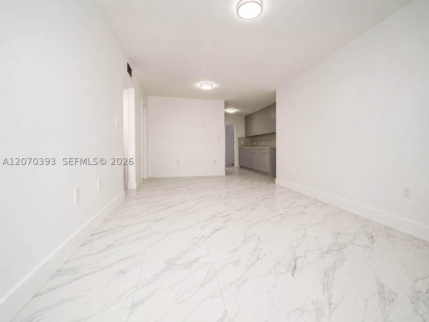 1270 W 42nd St – photo 3