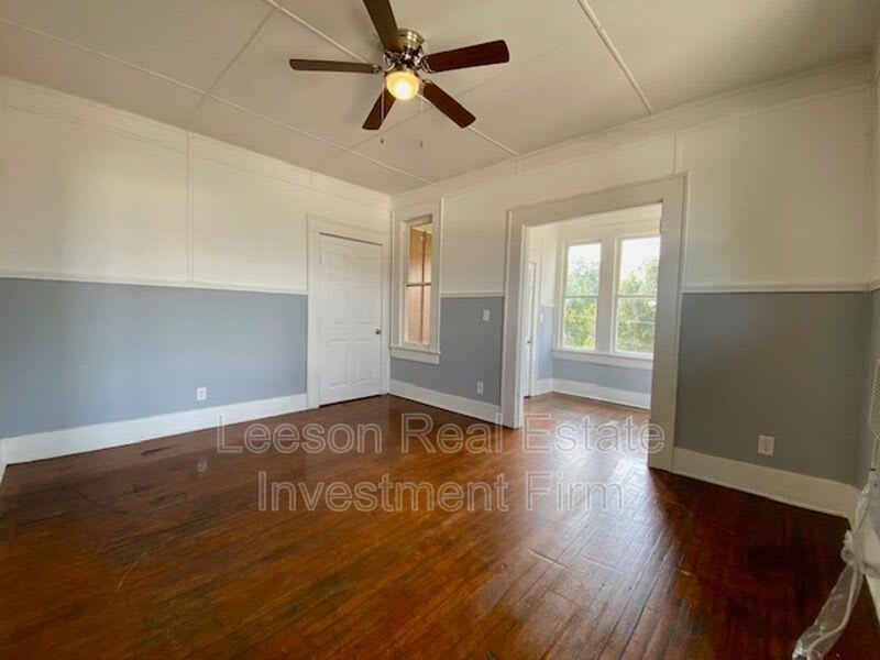314 1/2 KINGS HIGHWAY – photo 4