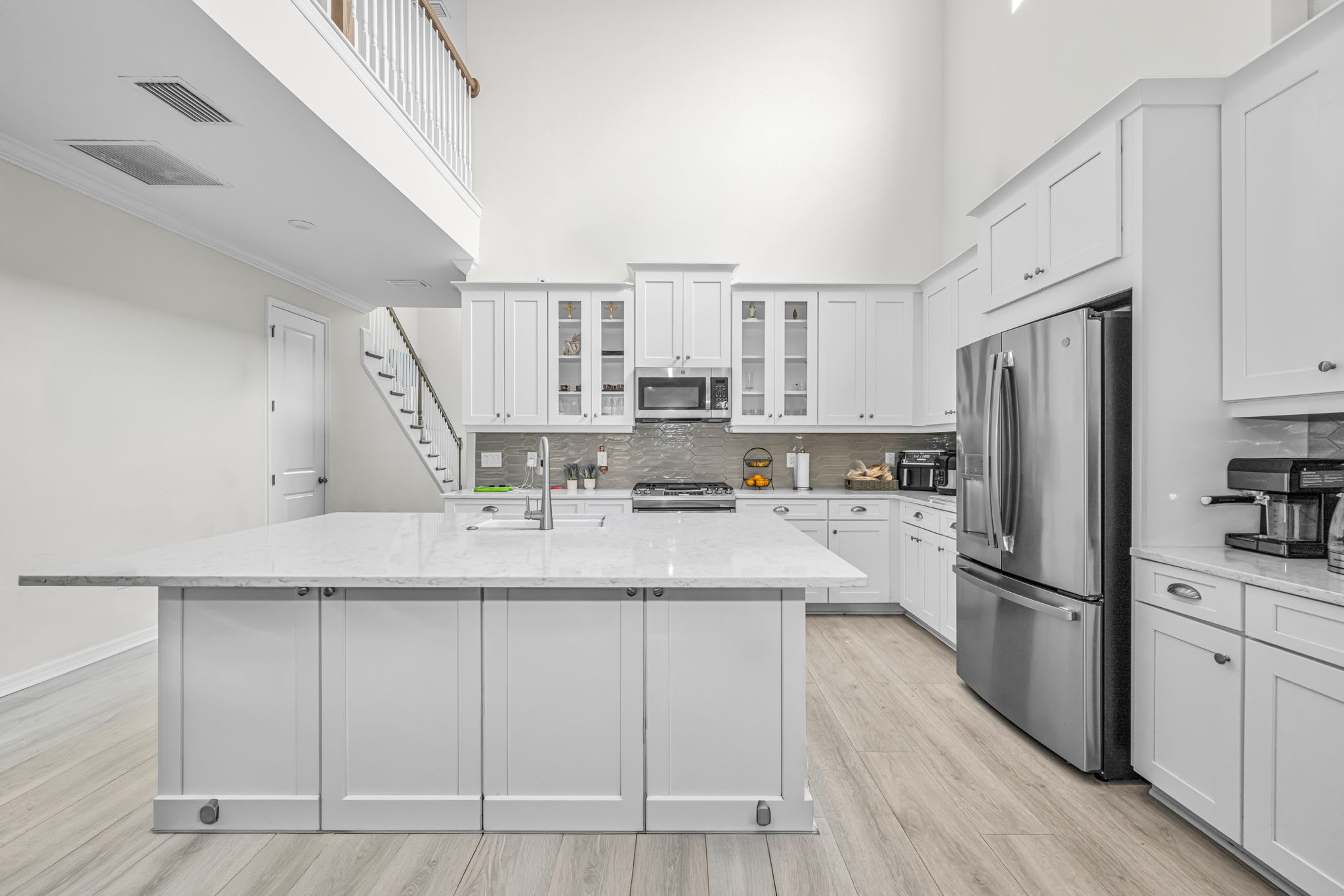 13760 Stevenson Ln – photo 5