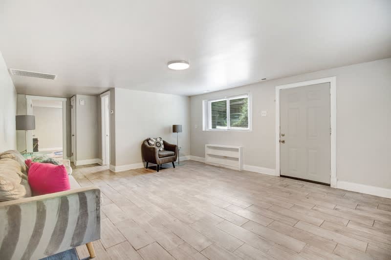 105 Pineland Circle – photo 4