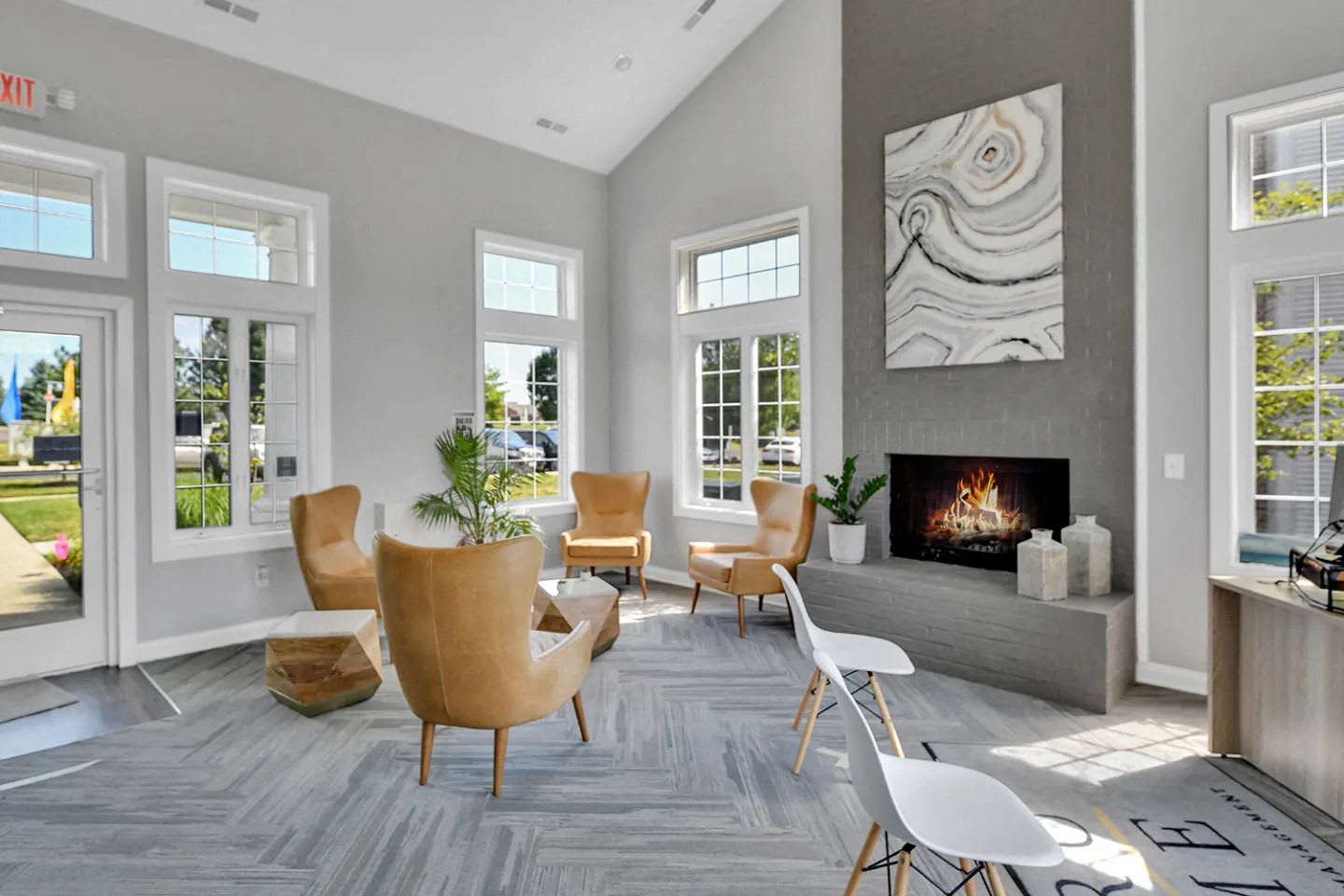 Trinity Lakes Apartments – photo 3