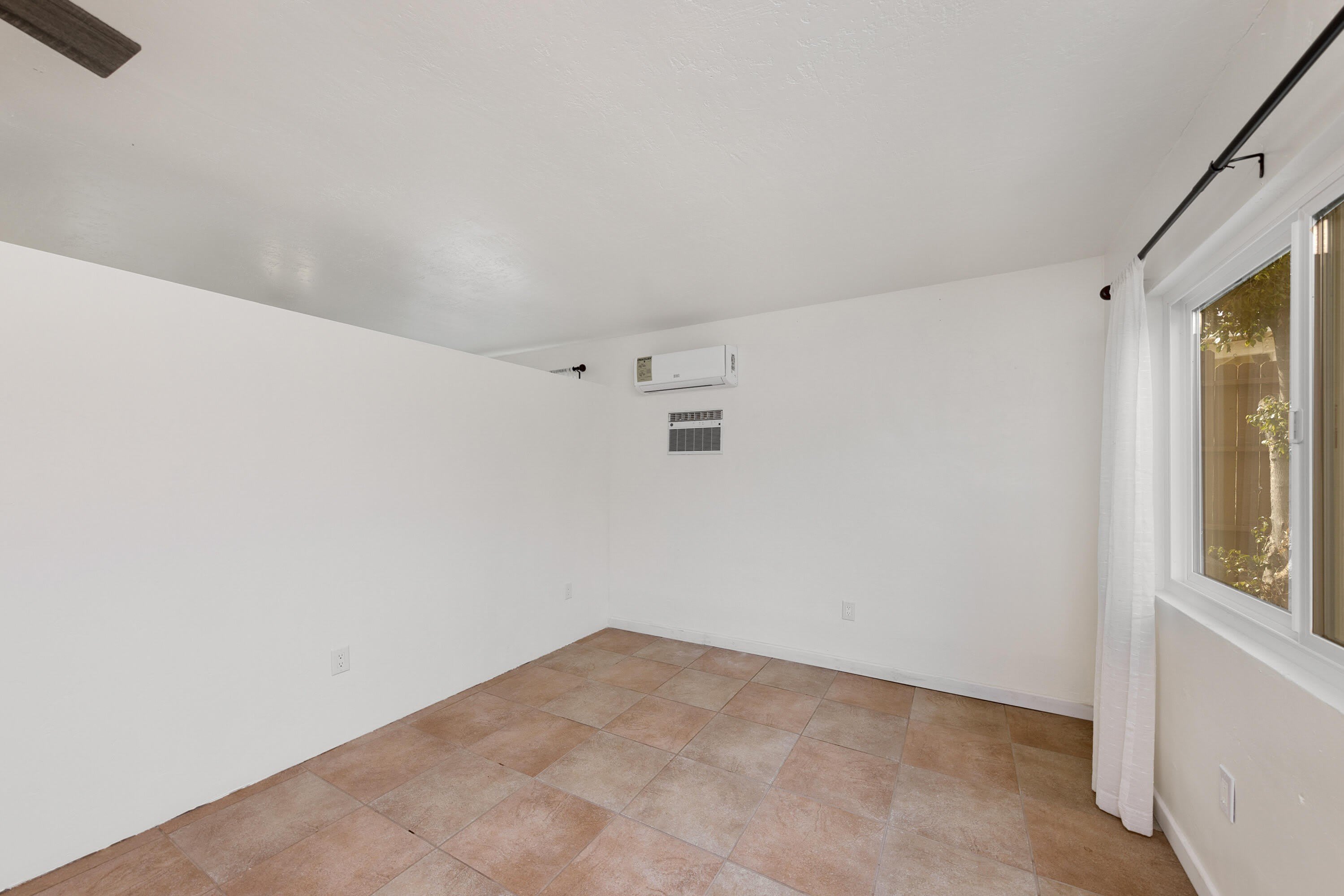 38501 Bel Air Drive – photo 4