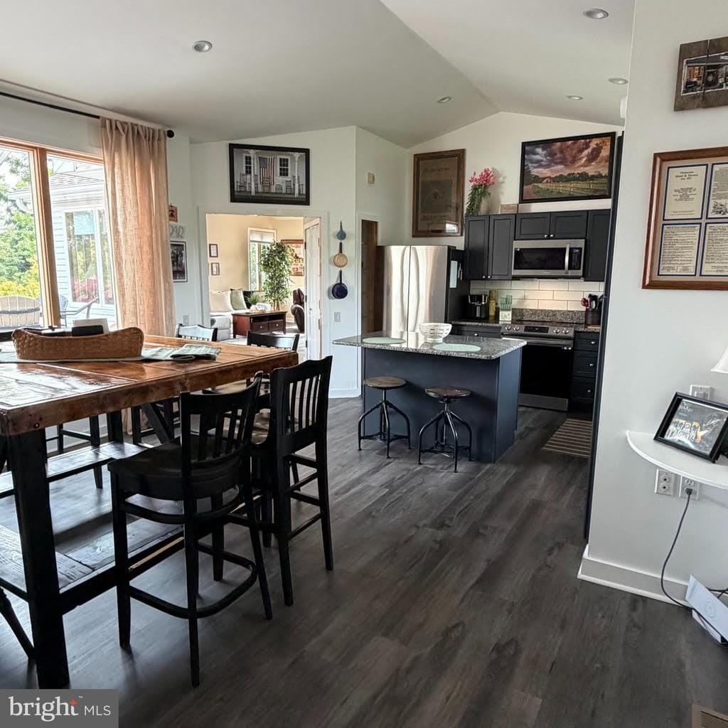 376 COOPER DRIVE – photo 3