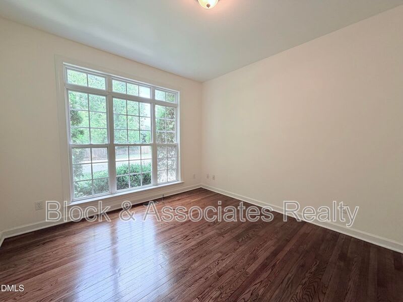 603 Harold Latta Dr – photo 3