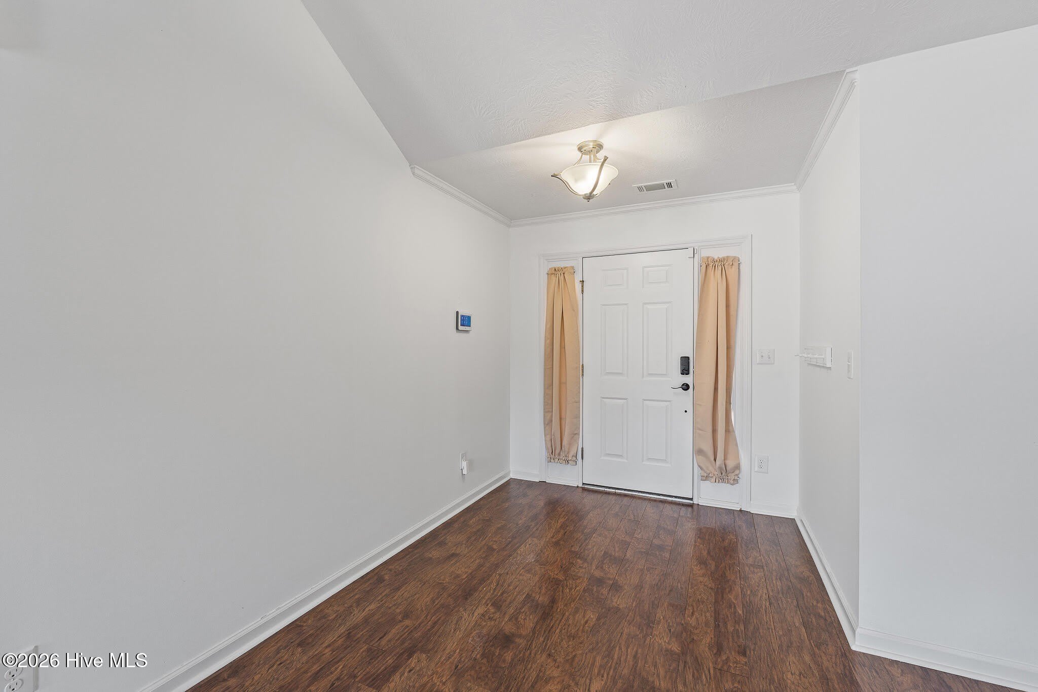 1904 Lobelia Lane – photo 3