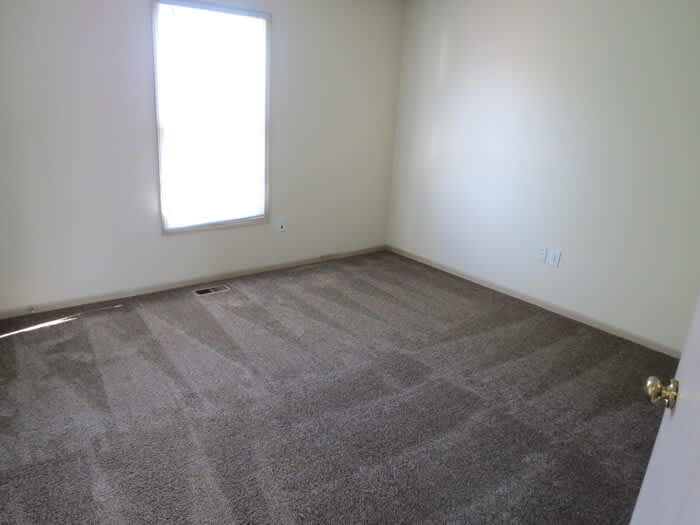 857 Radbourne Drive – photo 5
