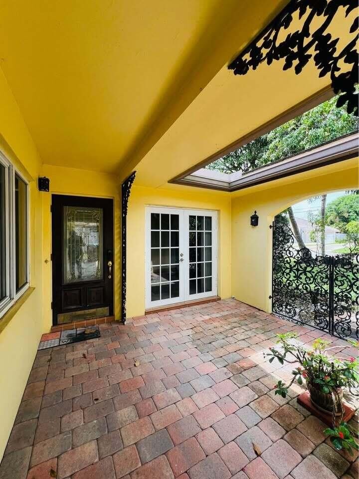 7834 Edgewater Drive – photo 3
