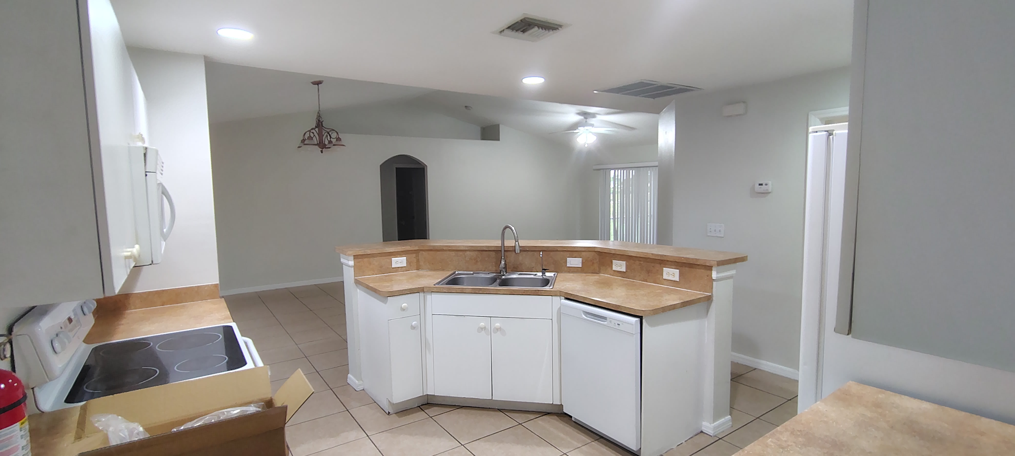 1624 Kismet Pkwy E – photo 2