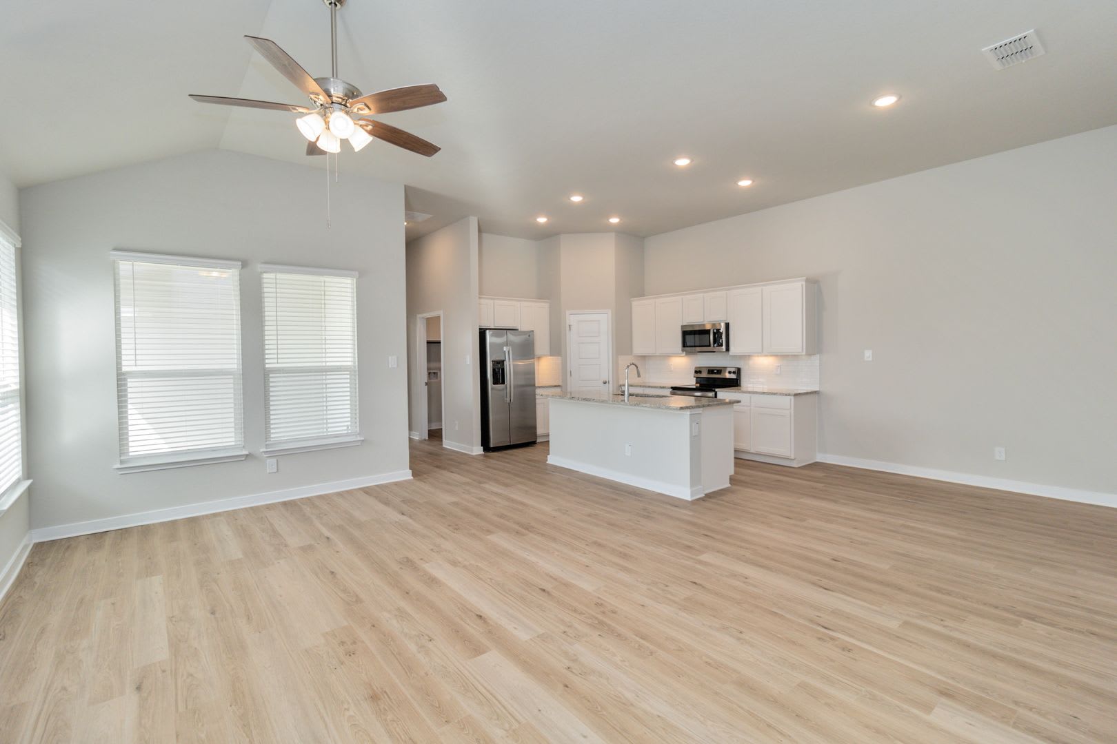 Brand-New 3-Bedroom Emma Park Home with Private Yard & 2-Car Garage – photo 3