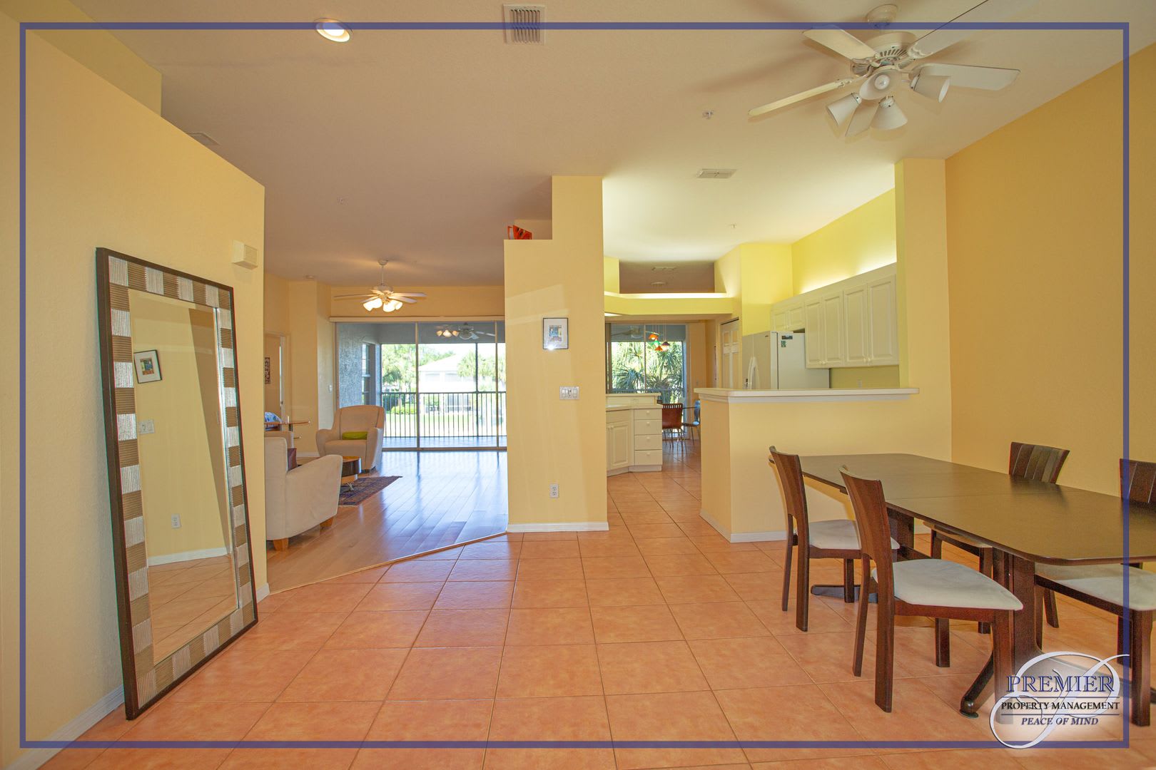 Furnished 3 Bed 2 Bath Villa W Garage North Naples Calusa Bay South Gated Lake View – photo 4