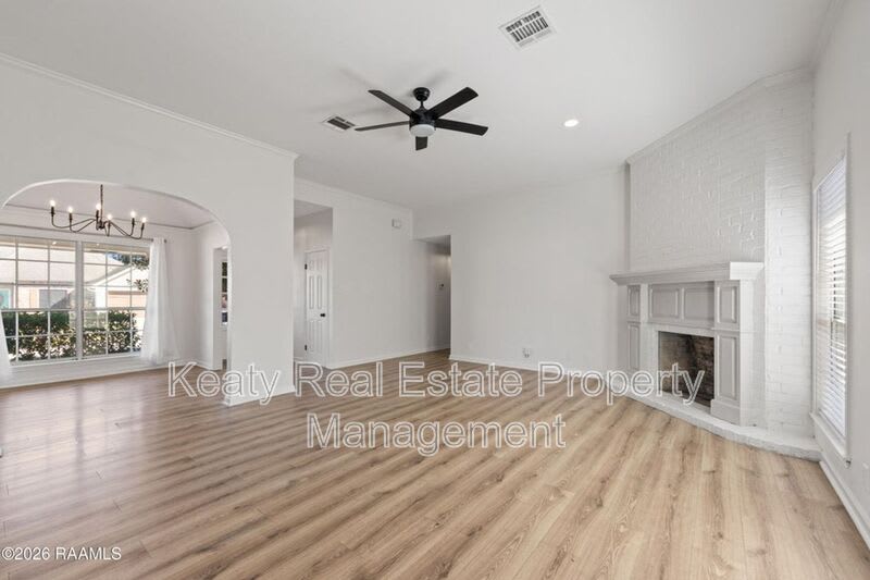 313 Wallingsford Cir – photo 5