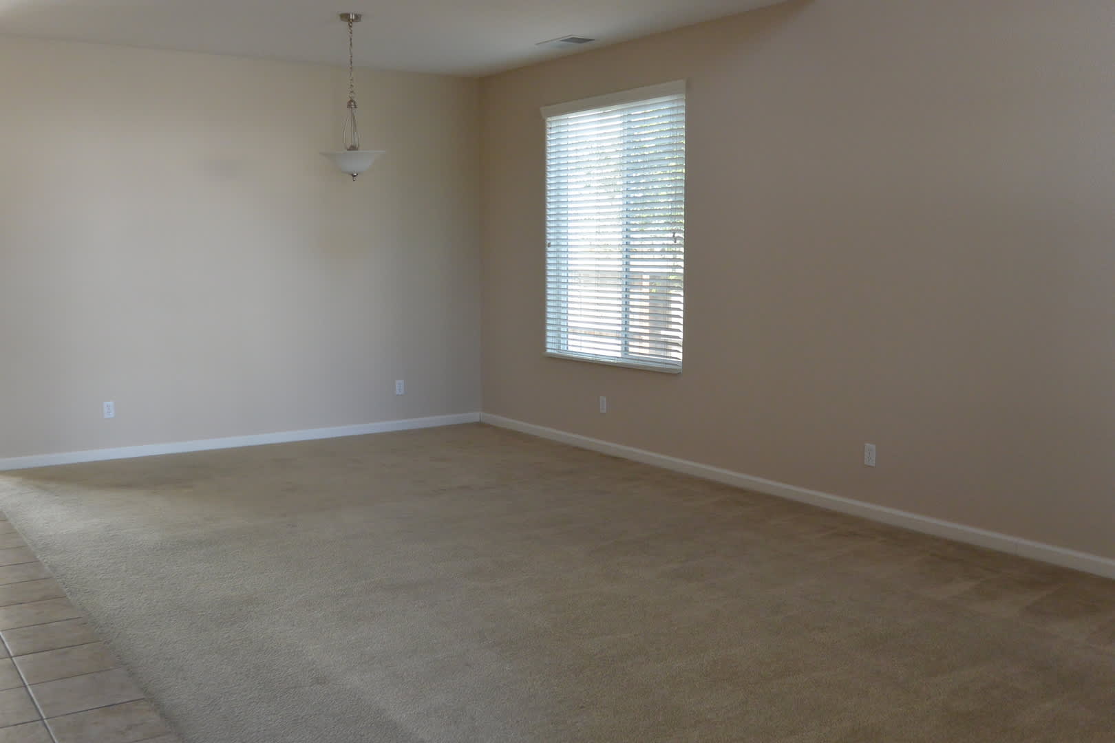 Beautiful two story home in the desirable Shannon Ranch Community. – photo 5