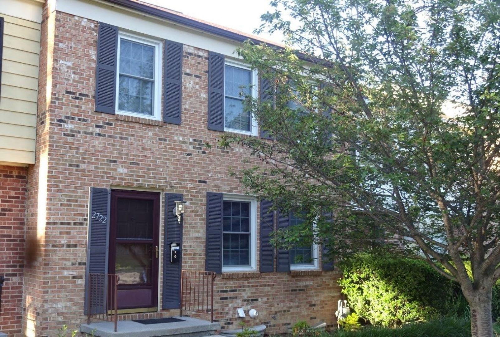 3 Bedroom 1.5 Bath Townhouse – photo 1