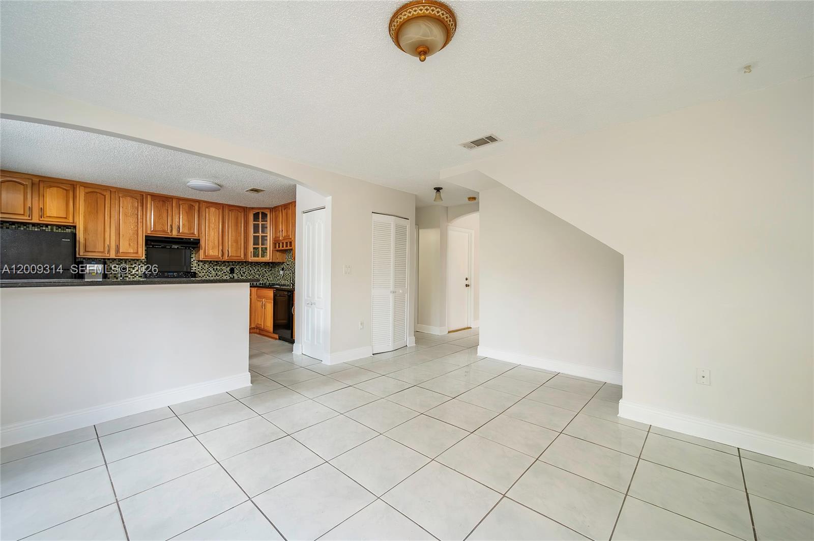 13753 Southwest 160th Street – photo 4
