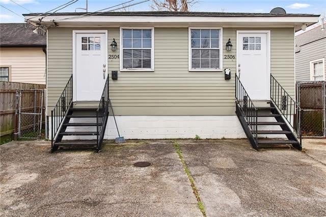 2506 ST PHILIP – photo 1