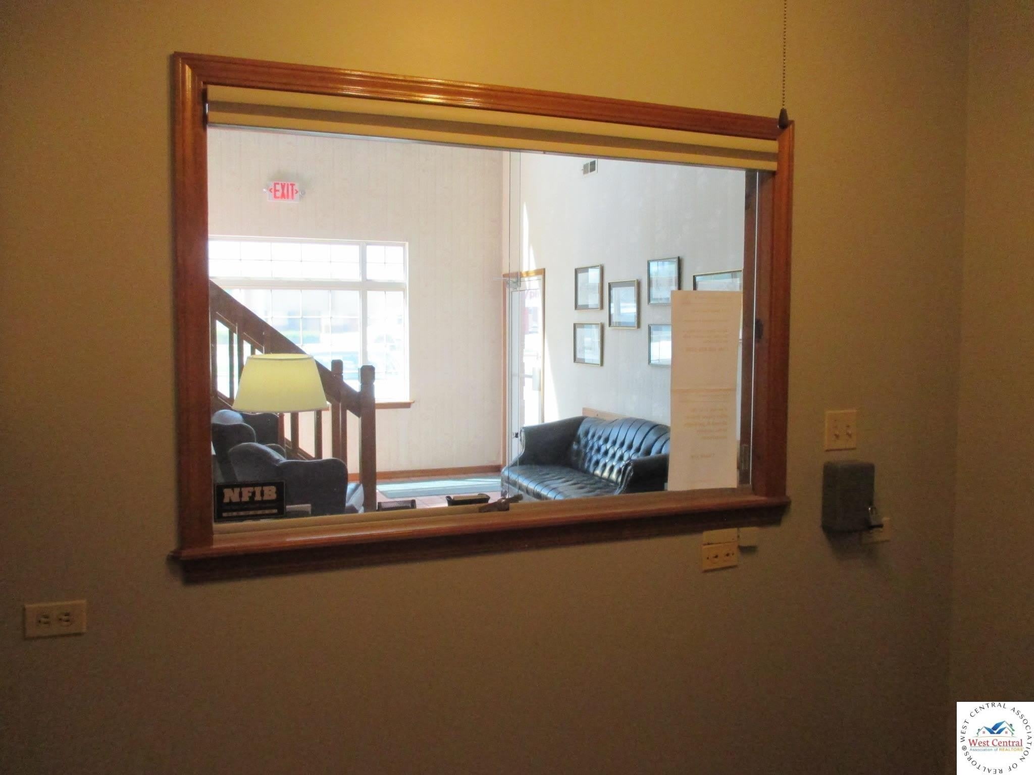 121 E Broadway Boulevard – photo 3