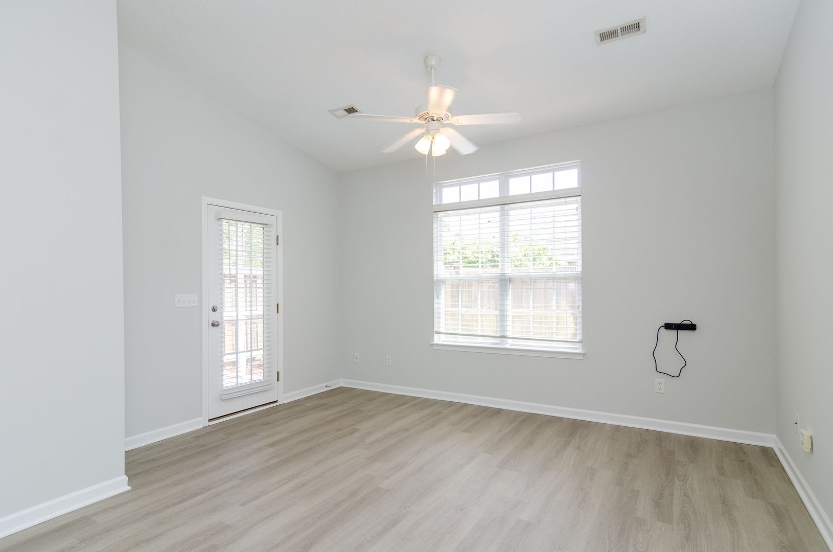 6464 Bradbury Court – photo 4