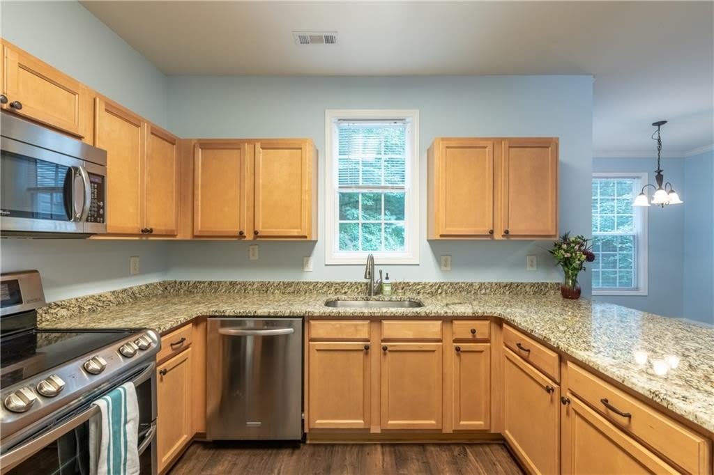 5181 Heather Road SE – photo 4