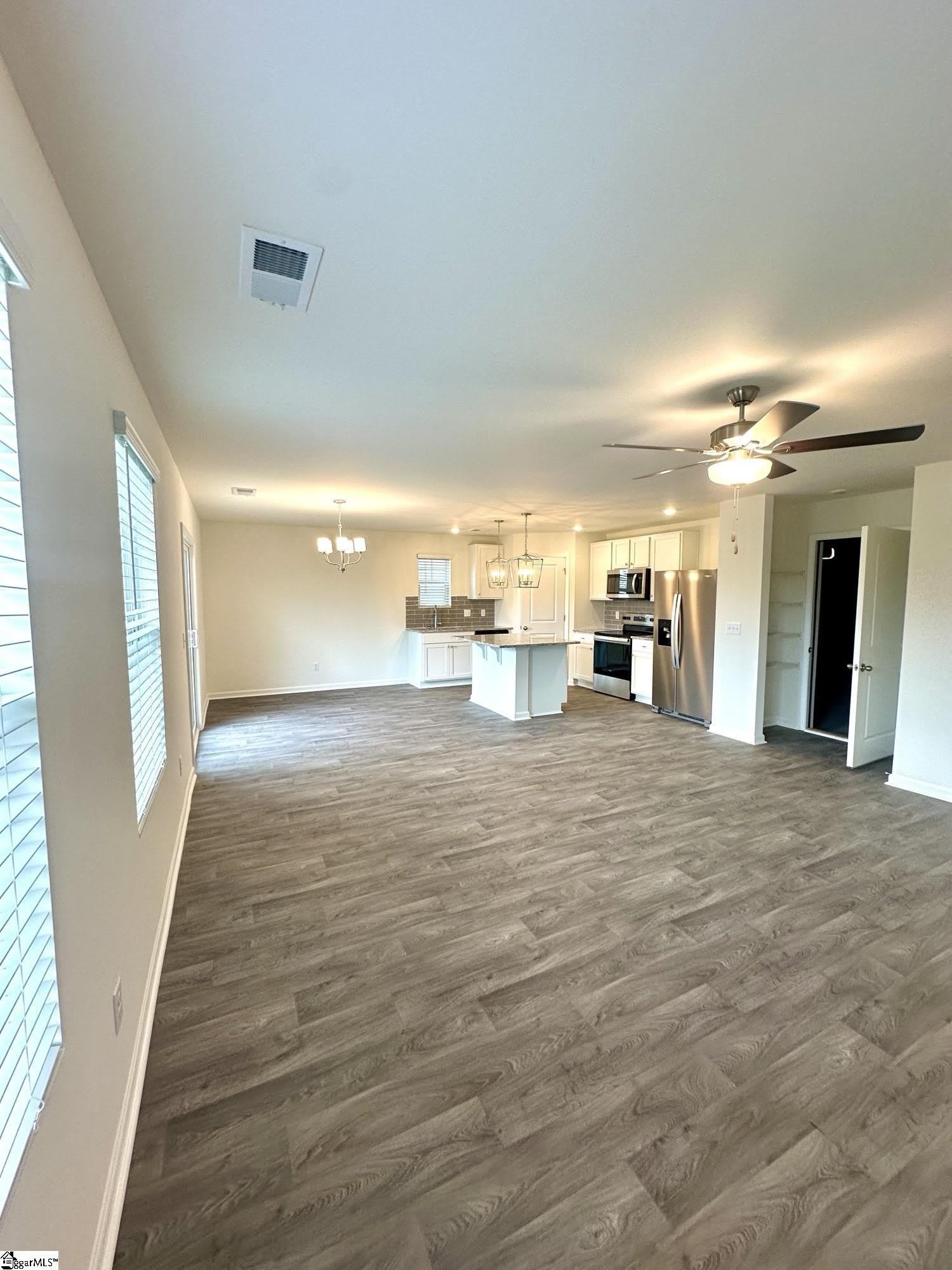 6039 Willutuck Drive – photo 2