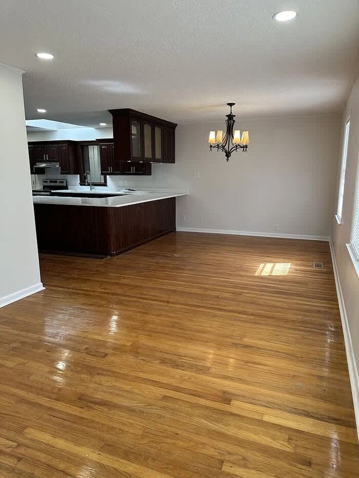 2712 Garvin Road Northwest – photo 2