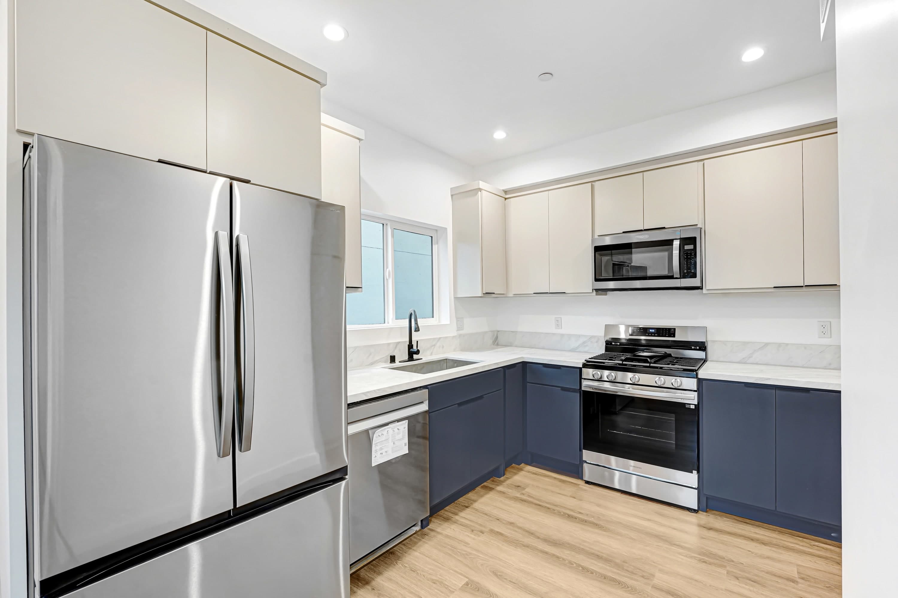 5348 1/2 Oakland Street – photo 5