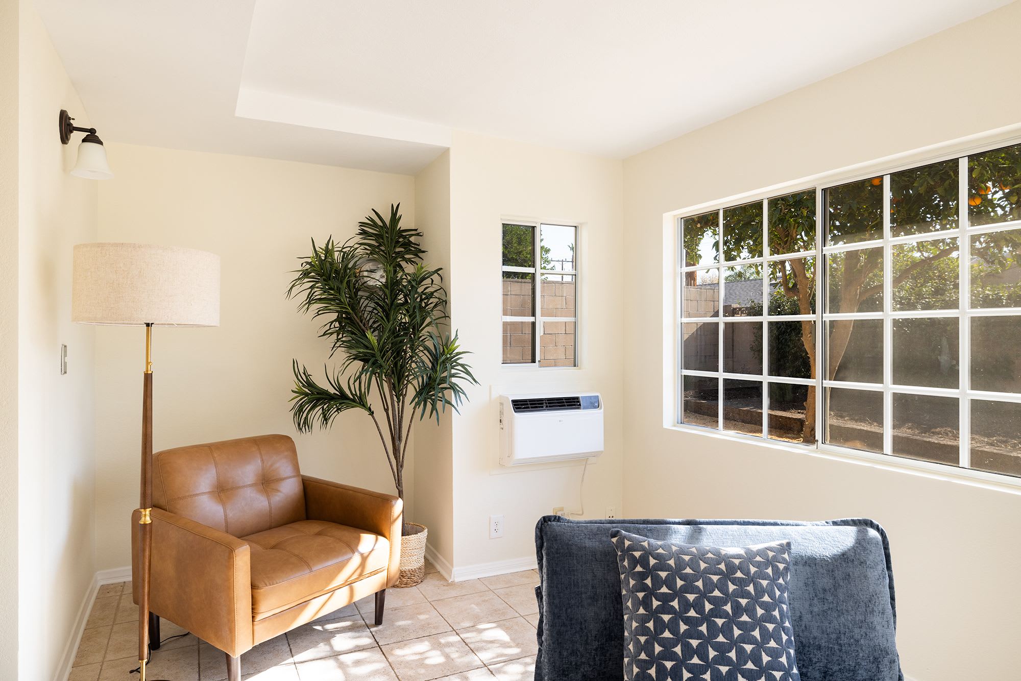 2206 Stinson St – photo 5