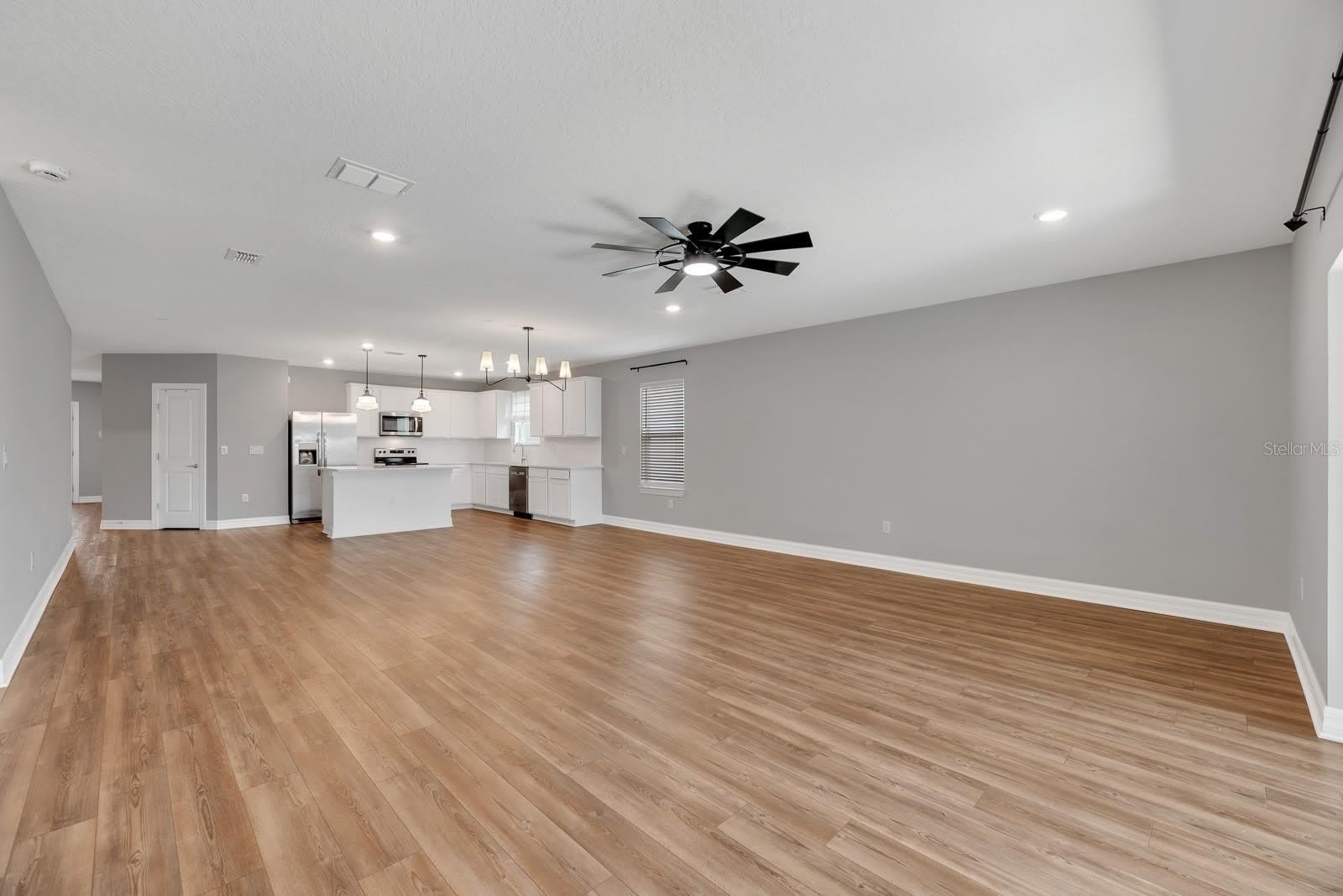 9514 SUMMERS CAY Circle – photo 4