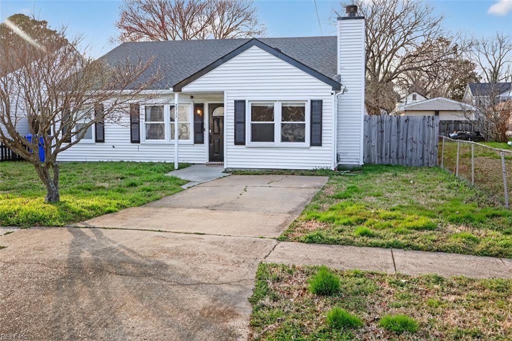 2315 Maltby Avenue – photo 1