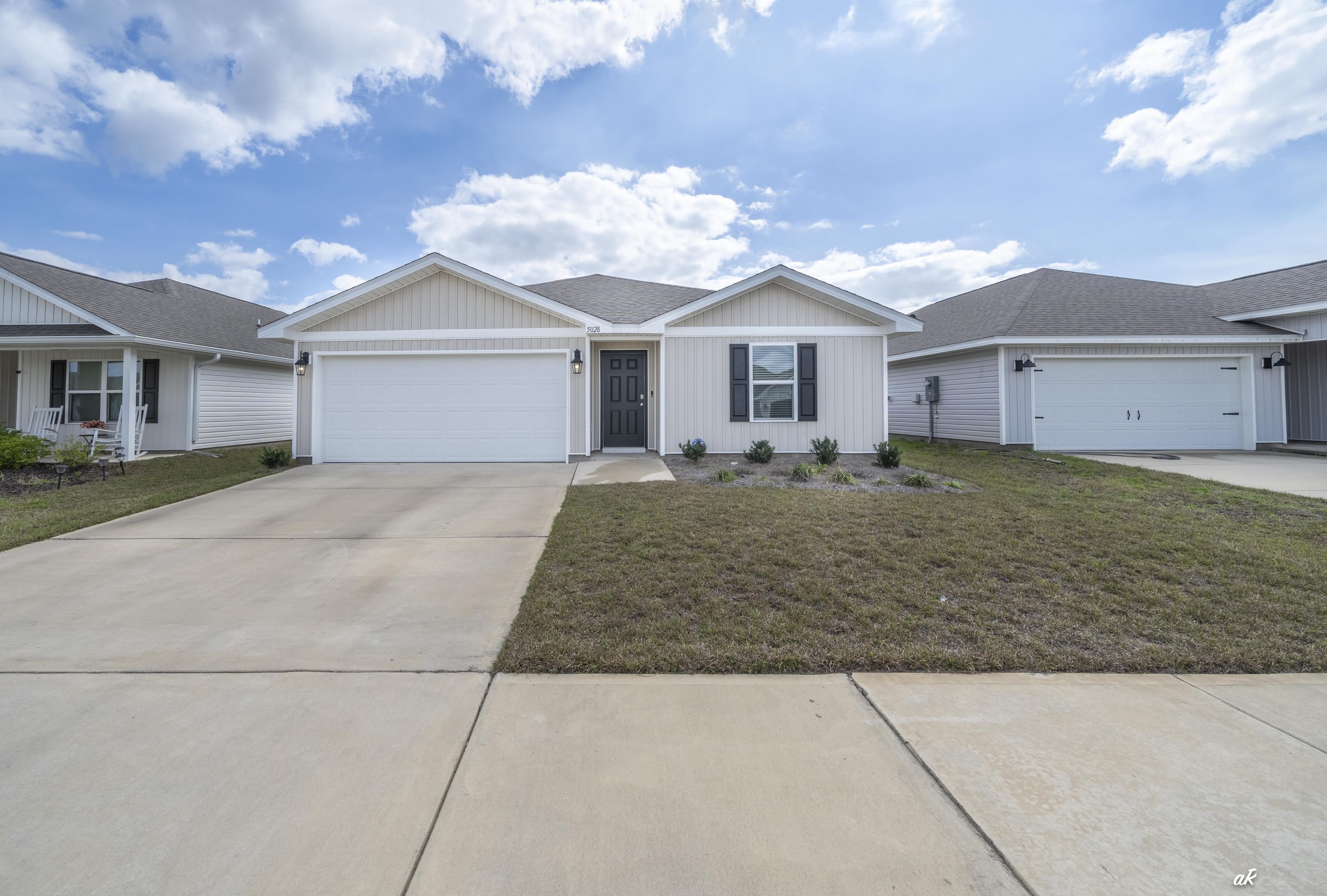 5028 Rivergrass Drive – photo 2