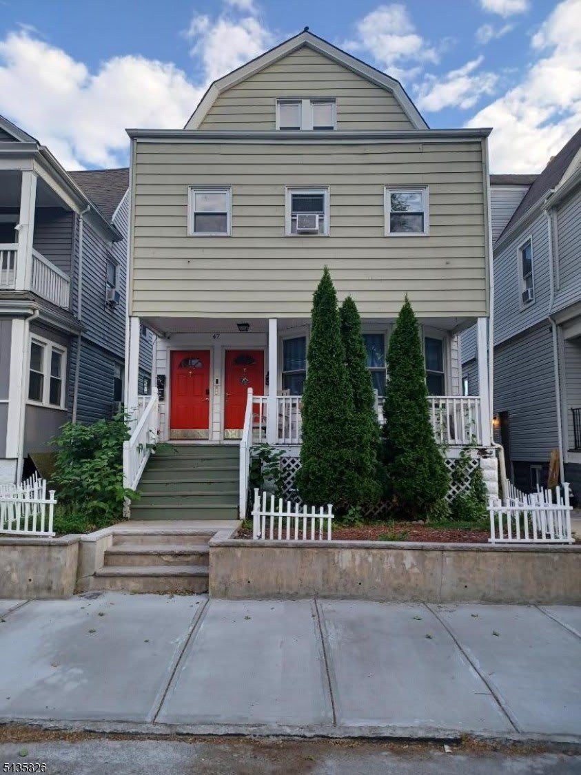 47 Hilton St – photo 1