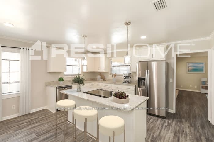 1258 Palm Drive – photo 3