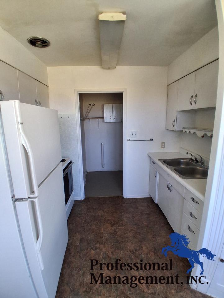 2489 2nd St. – photo 4