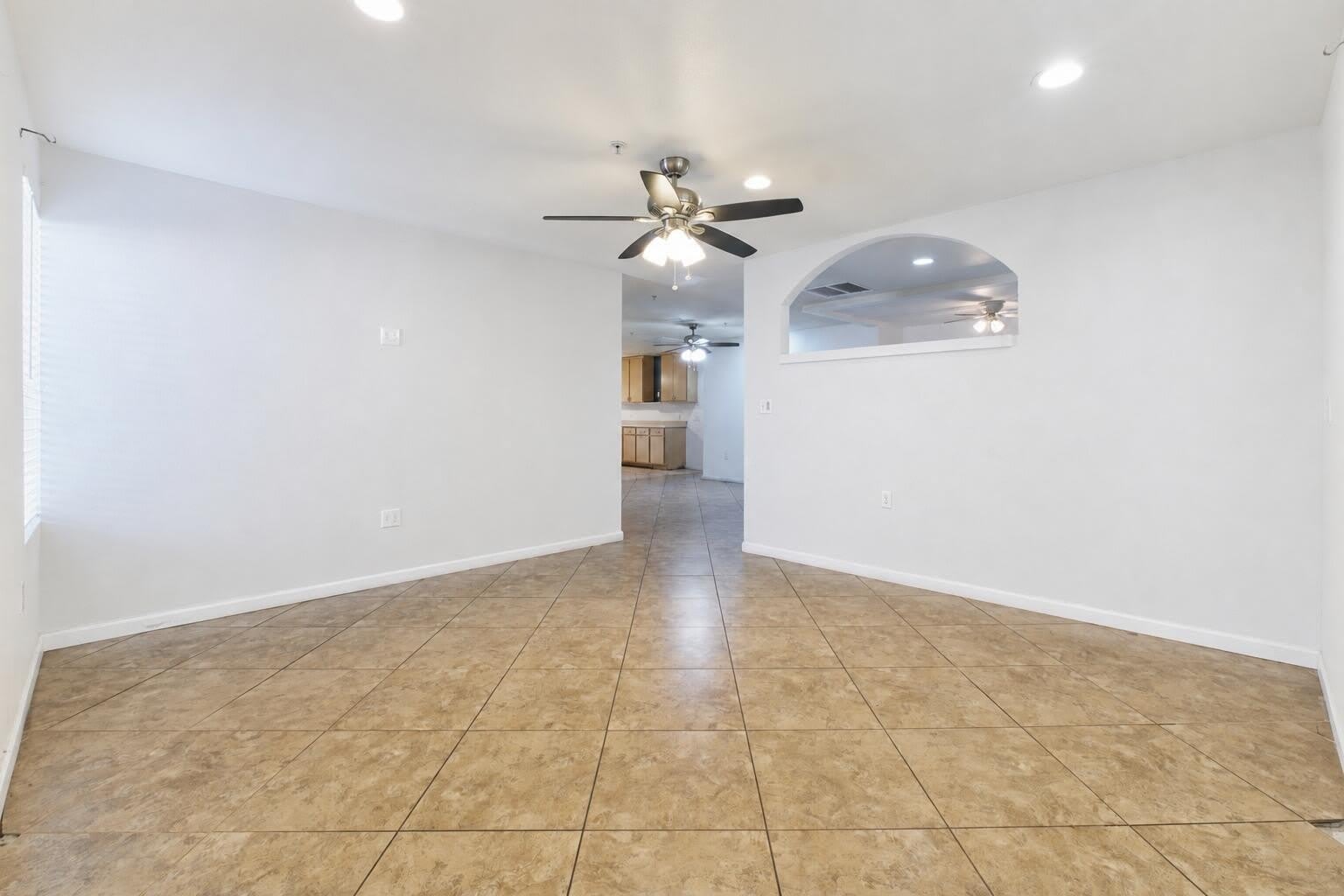 85815 Avenida Raylynn – photo 2