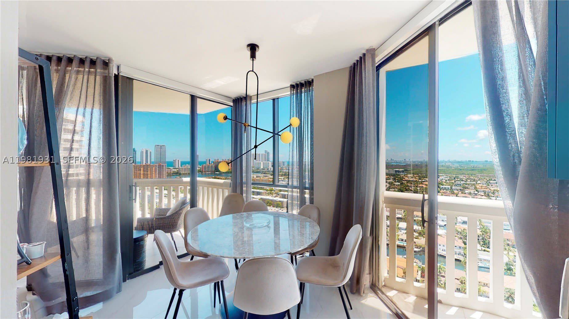 1000 Island Blvd – photo 5