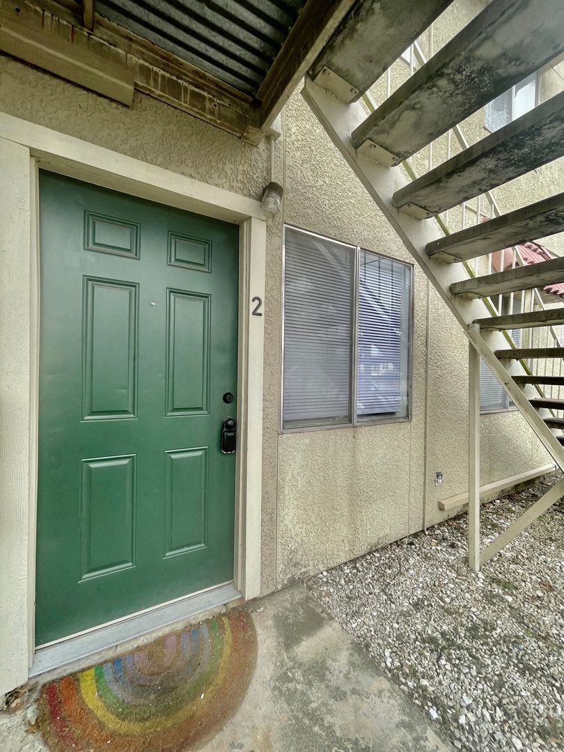 Chestnut Place Apartments – photo 2