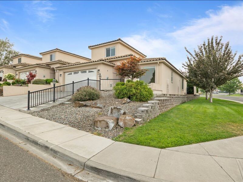 8731 W Skagit Ave – photo 2