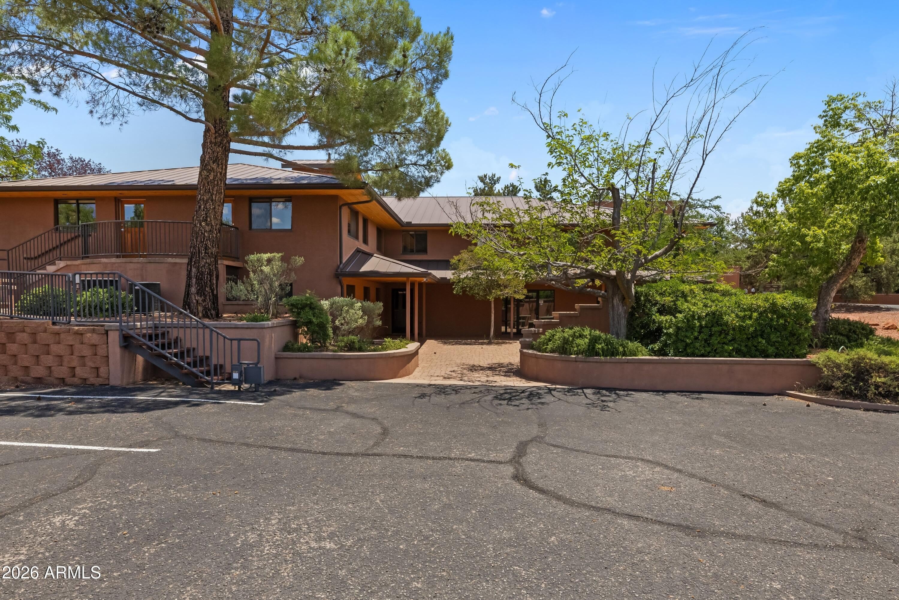 75 KALLOF Place – photo 4