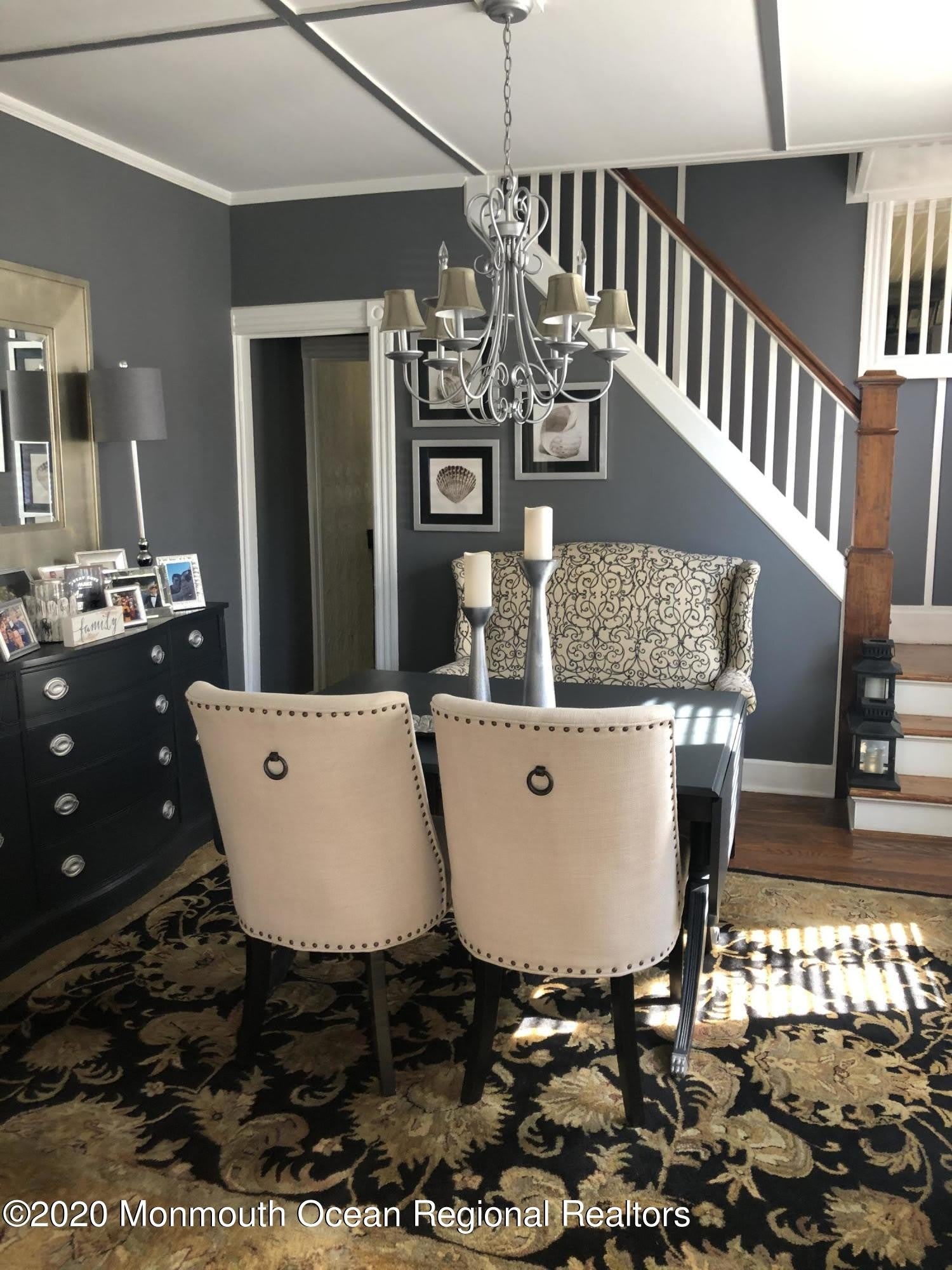 56 Heck Avenue – photo 5